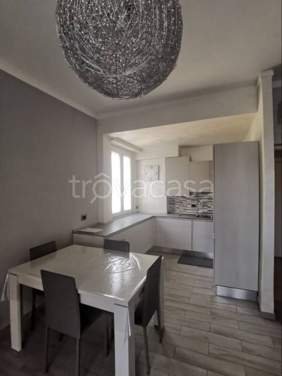 Appartamento in in vendita da privato a Parma via La Spezia, 12