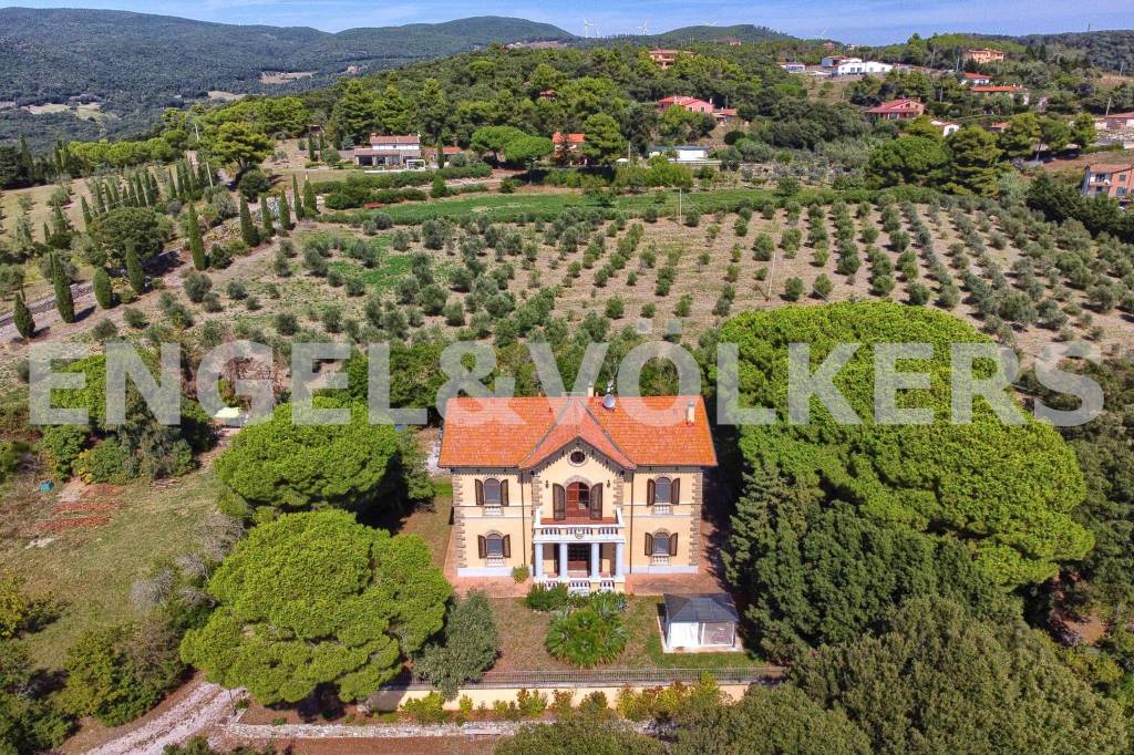Villa Bifamiliare in vendita a Riparbella località Villa Bobolino