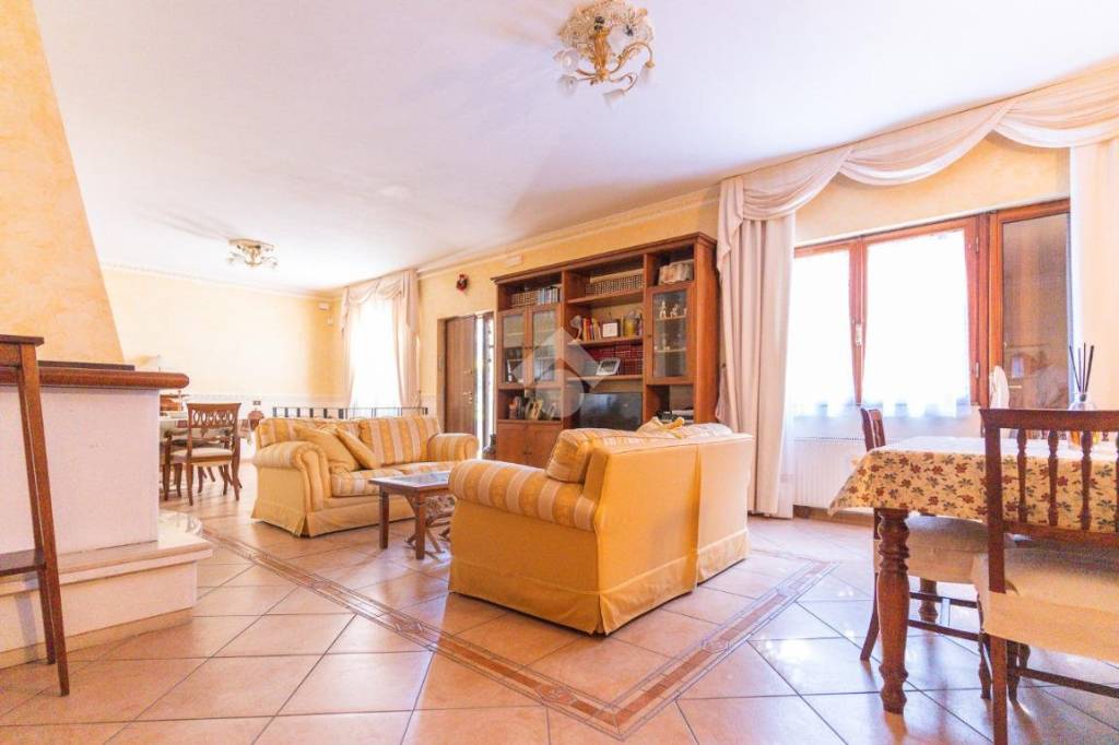 Villa Bifamiliare in vendita a Monte Porzio Catone via palocci, 5