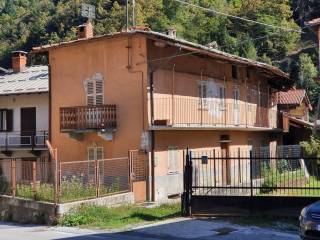 Casa indipendente in vendita a chiusa di pesio frazione san bartolomeo, 140