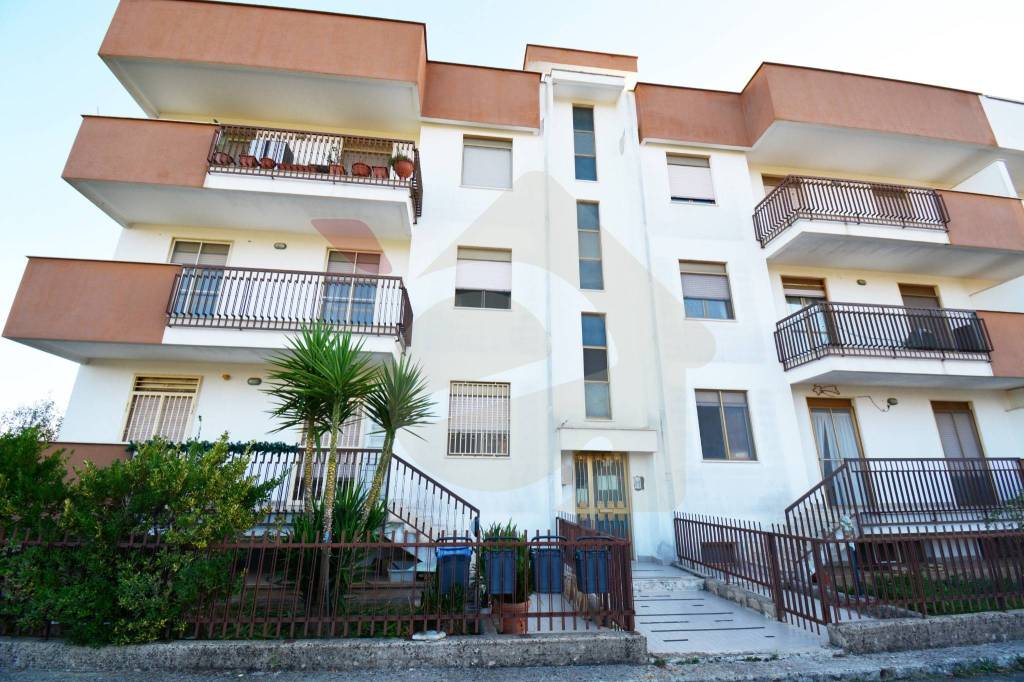 Appartamento in vendita a Bitritto via Yitzhak Rabin
