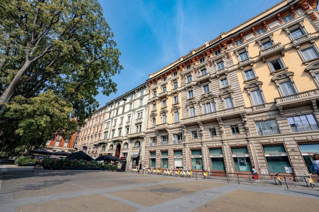Appartamento in vendita a Milano piazza Guglielmo Oberdan, 3