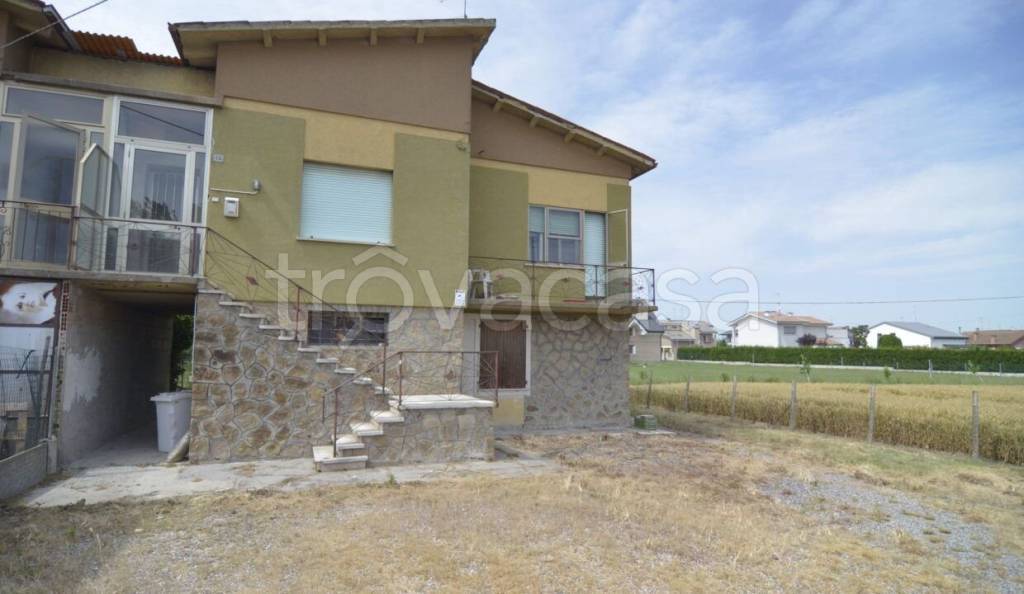 Casa Indipendente in in vendita da privato a Occhiobello via Felice Cavallotti, 11
