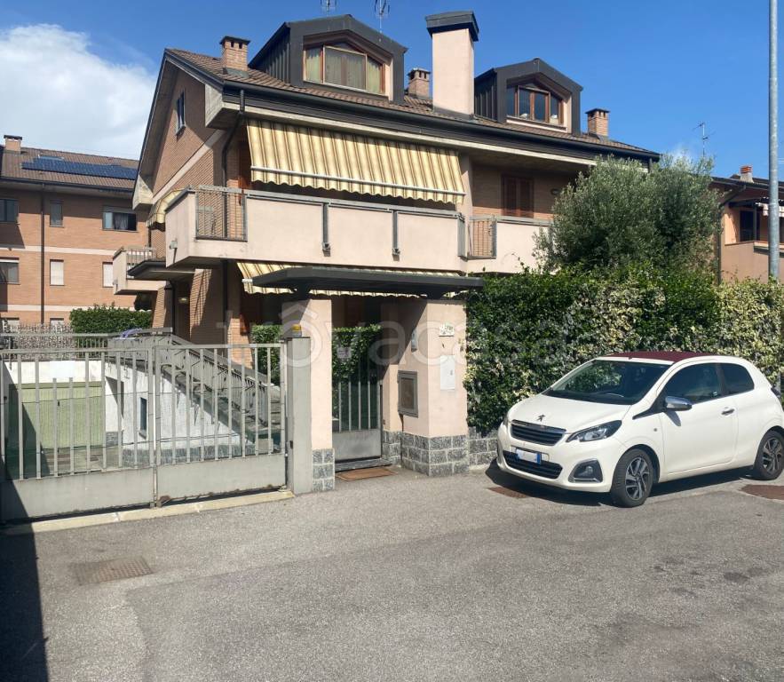 Villa Bifamiliare in vendita a Lodi Vecchio