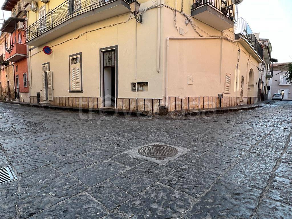 Casa Indipendente in vendita a Gricignano di Aversa via Selicara, 30