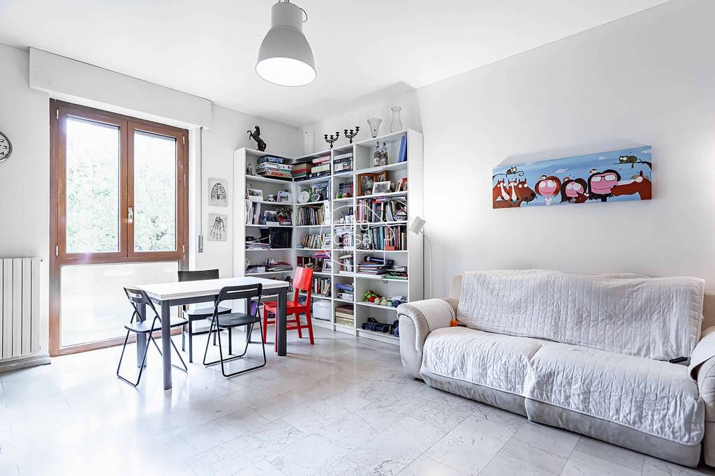 Appartamento in vendita a Milano via Plezzo, 78