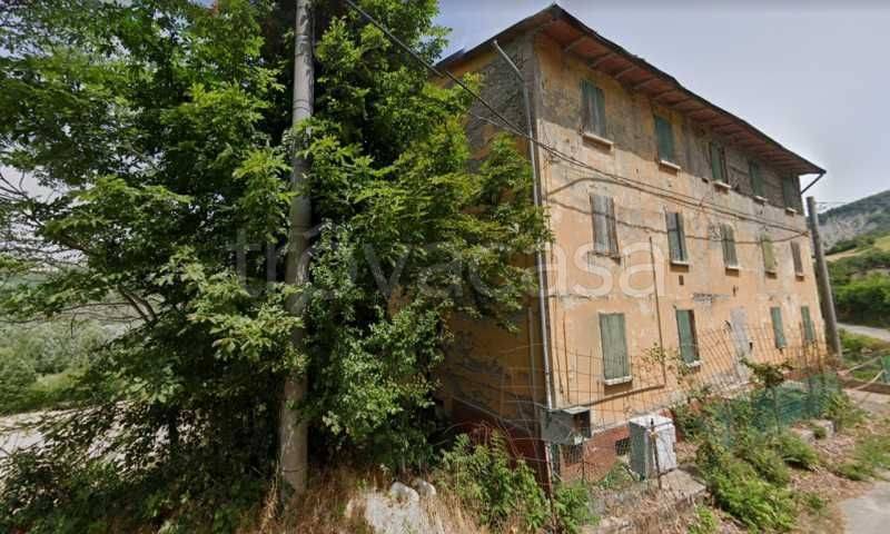 Casale in vendita a Marzabotto via Sperticano
