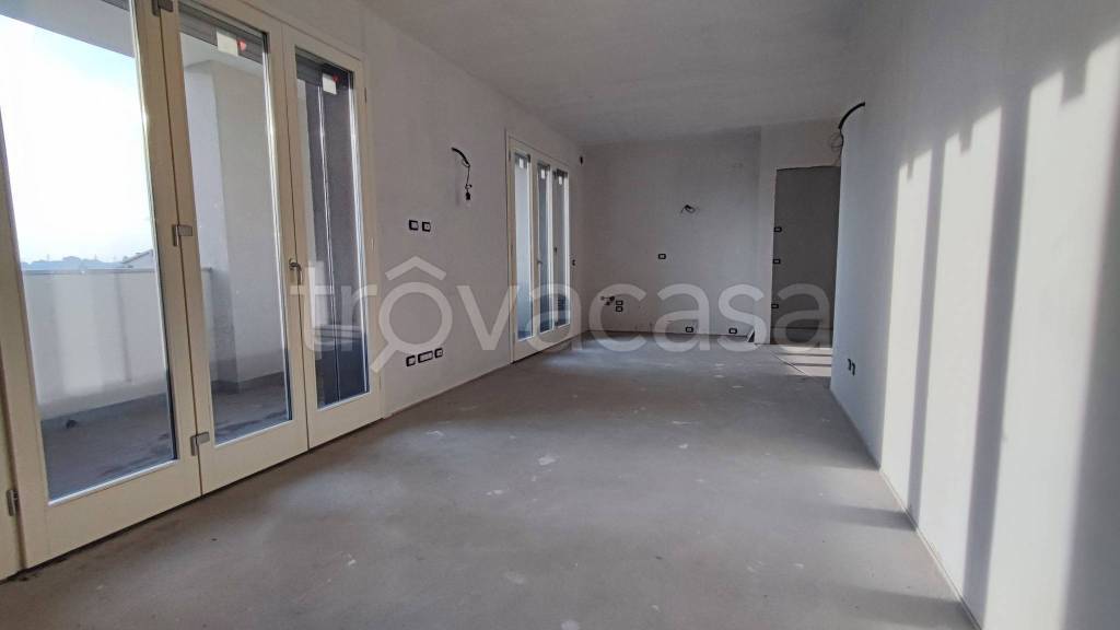 Appartamento in vendita a Gallarate via Varese, 73