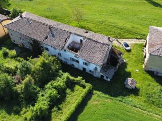 Casale in in vendita da privato a castelvetro di modena via cavalliera, 20