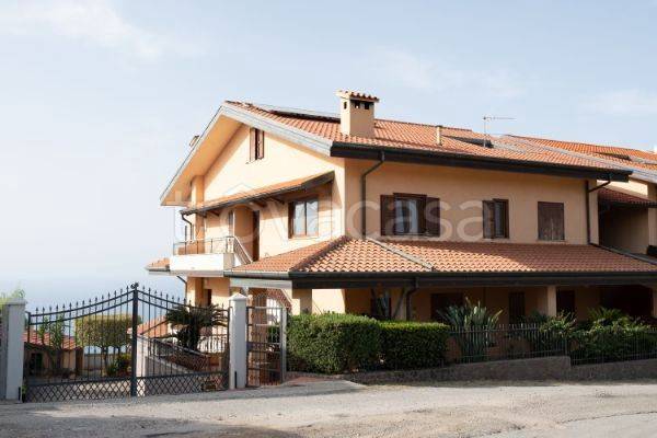 Villa Bifamiliare in vendita a Zambrone contrada Priscopio