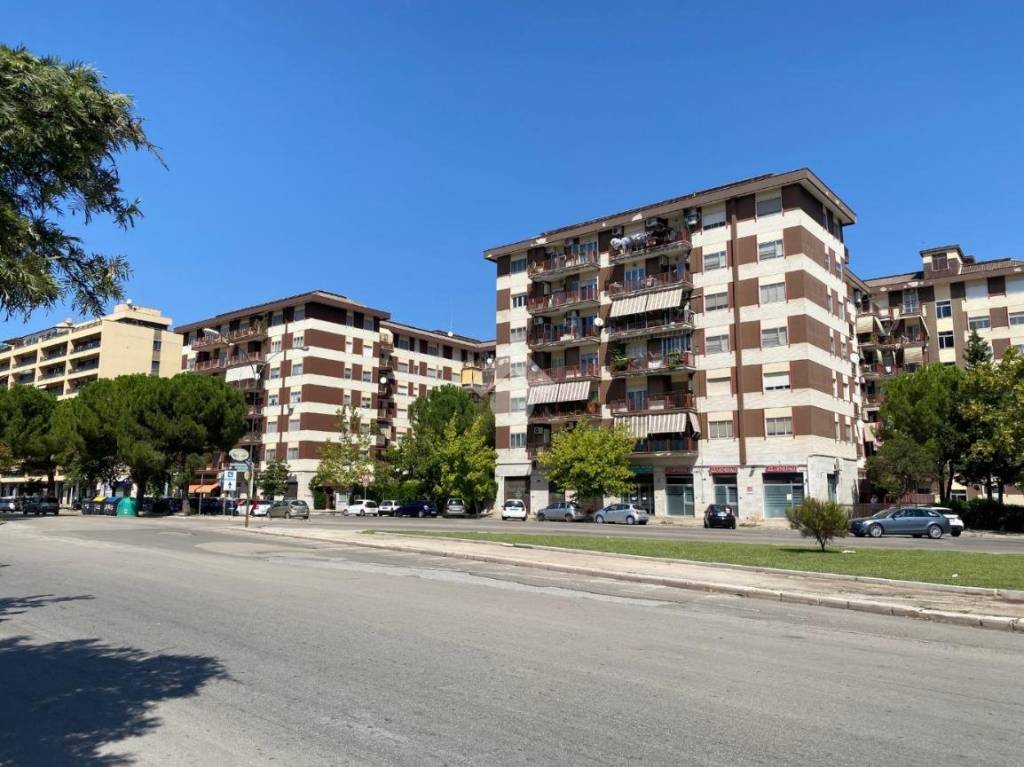 Appartamento in vendita a Foggia via Telesforo Paolo, 16