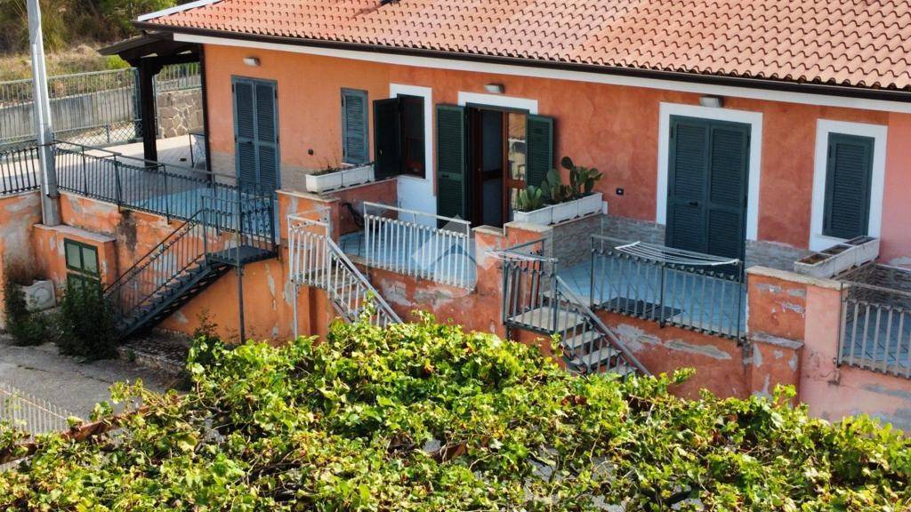 Villa a Schiera in vendita a Castellabate via San Gennaro