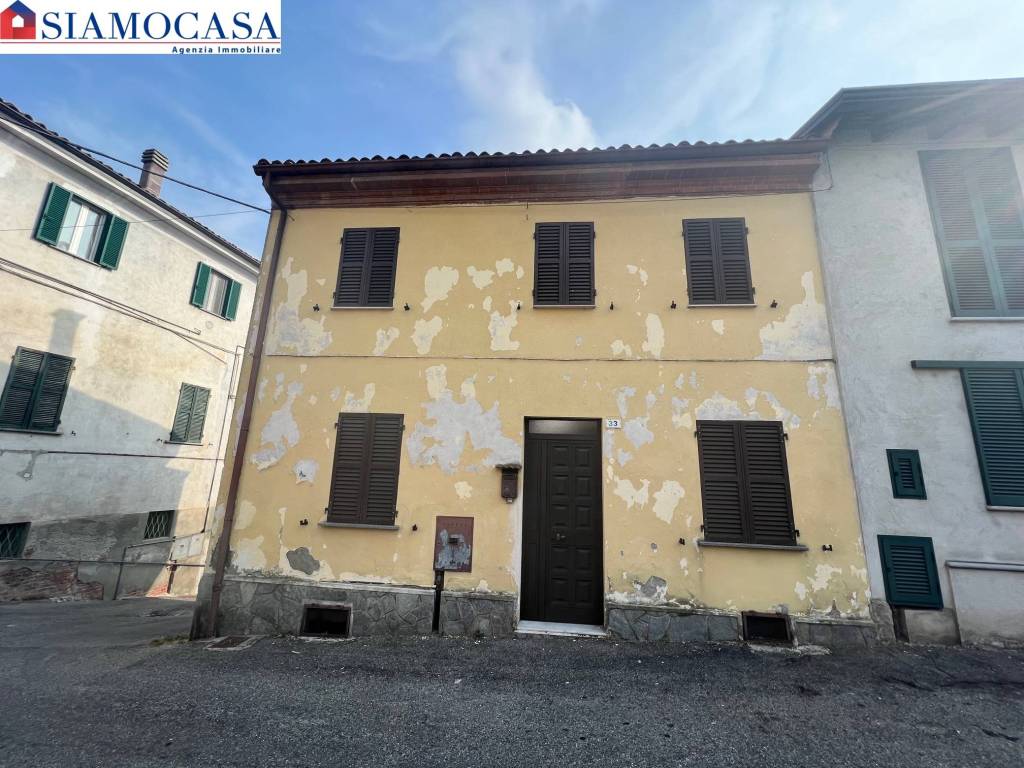 Villa in vendita a San Salvatore Monferrato via Guglielmo Marconi, 33
