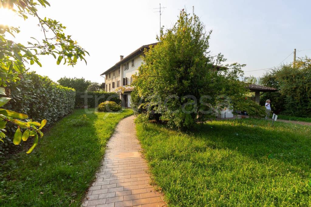 Villa a Schiera in vendita a Sacile via villorba, 47