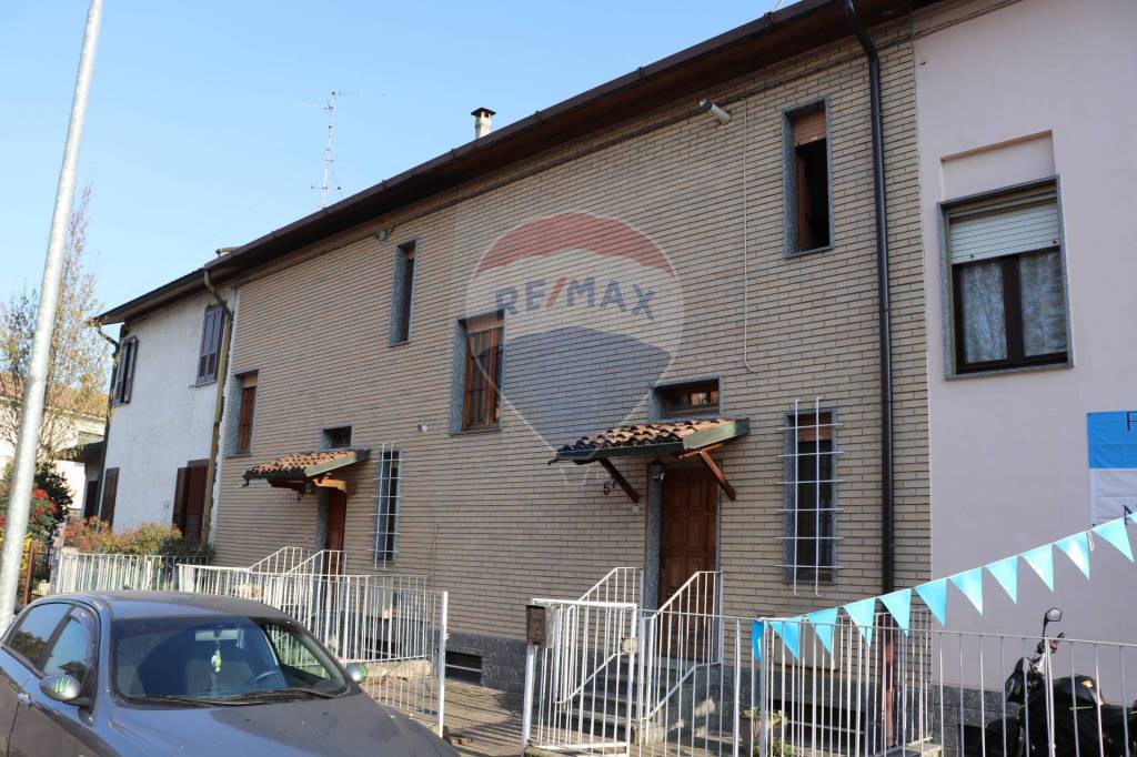 Villa a Schiera in vendita a Sant'Angelo Lodigiano viale montegrappa, 55