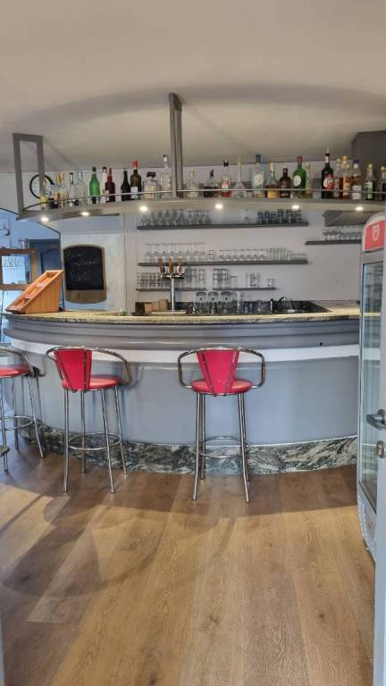 Bar in in affitto da privato a Idro via San Michele, 77