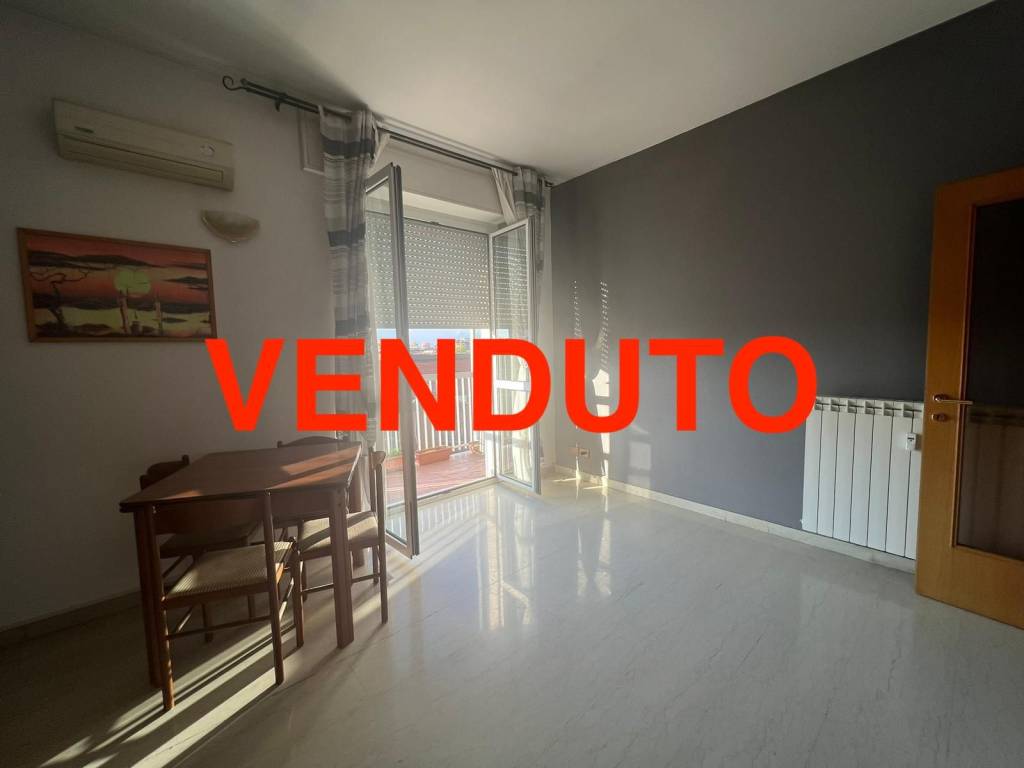 Appartamento in vendita a Cesano Boscone via Monte Rosa, 6