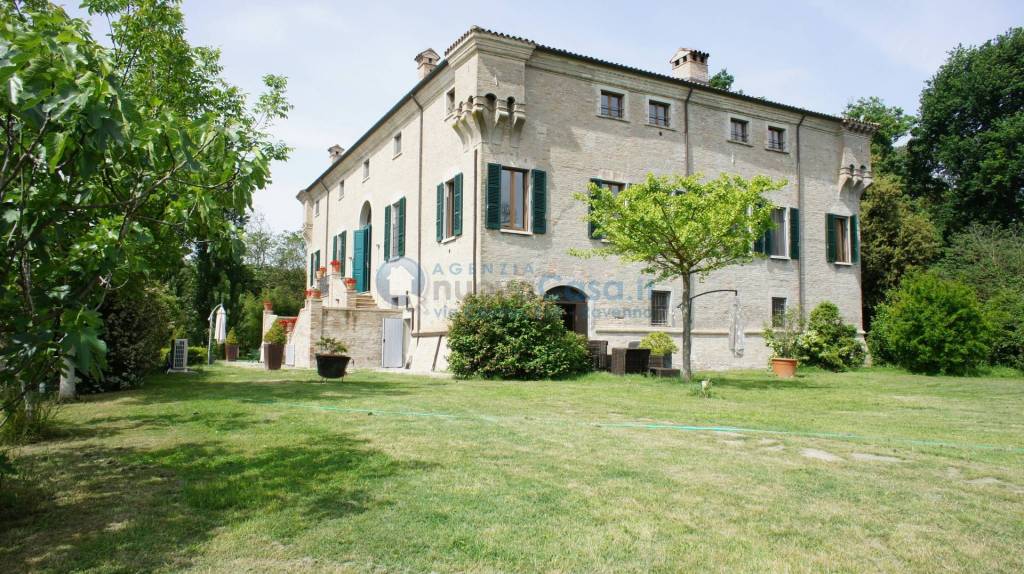 Appartamento in vendita a Ravenna via Petrosa