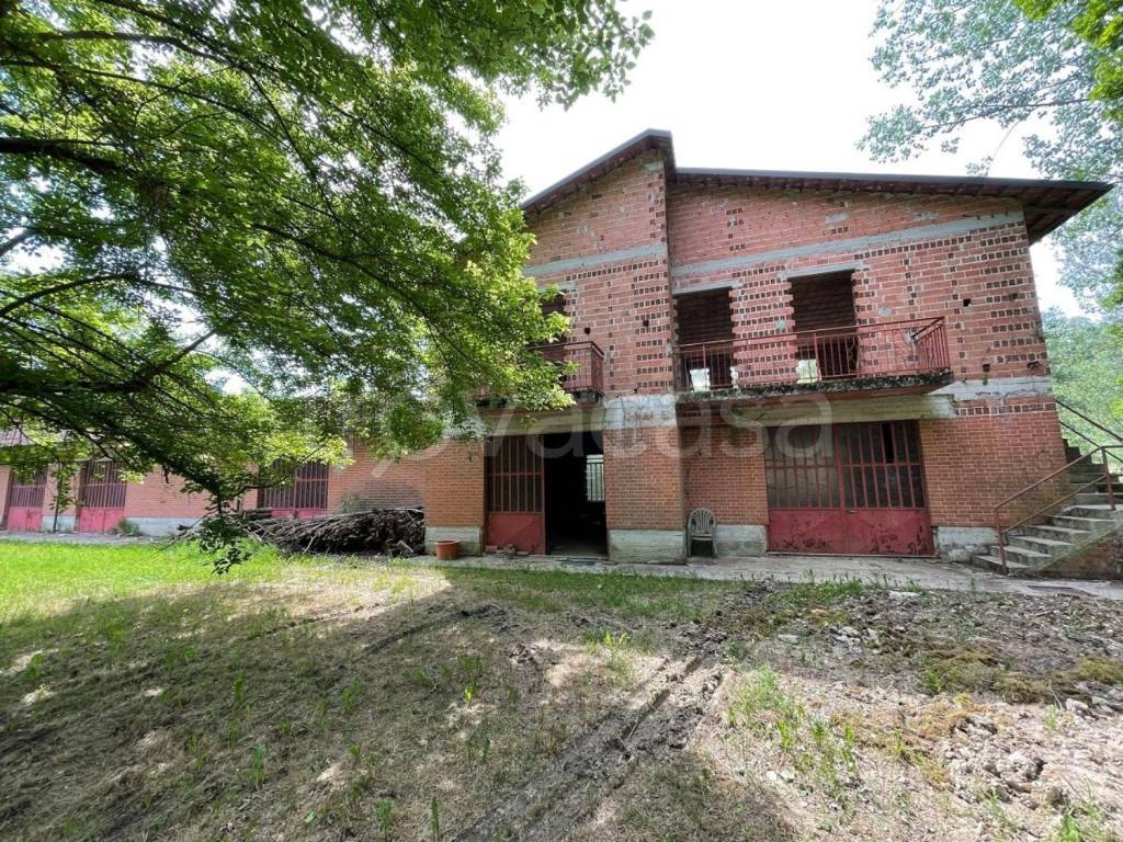 Villa in vendita a Nizza Monferrato strada sernella, 1