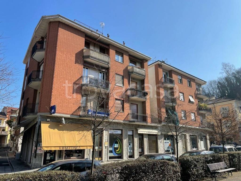 Appartamento in vendita a Santo Stefano Belbo roma, 12
