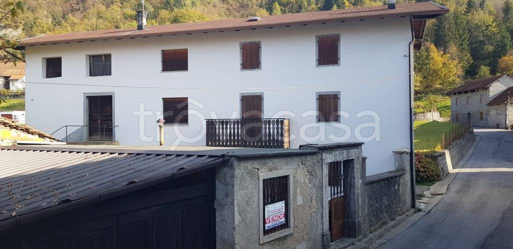 Villa in vendita a Lauco frazione Trava, 77