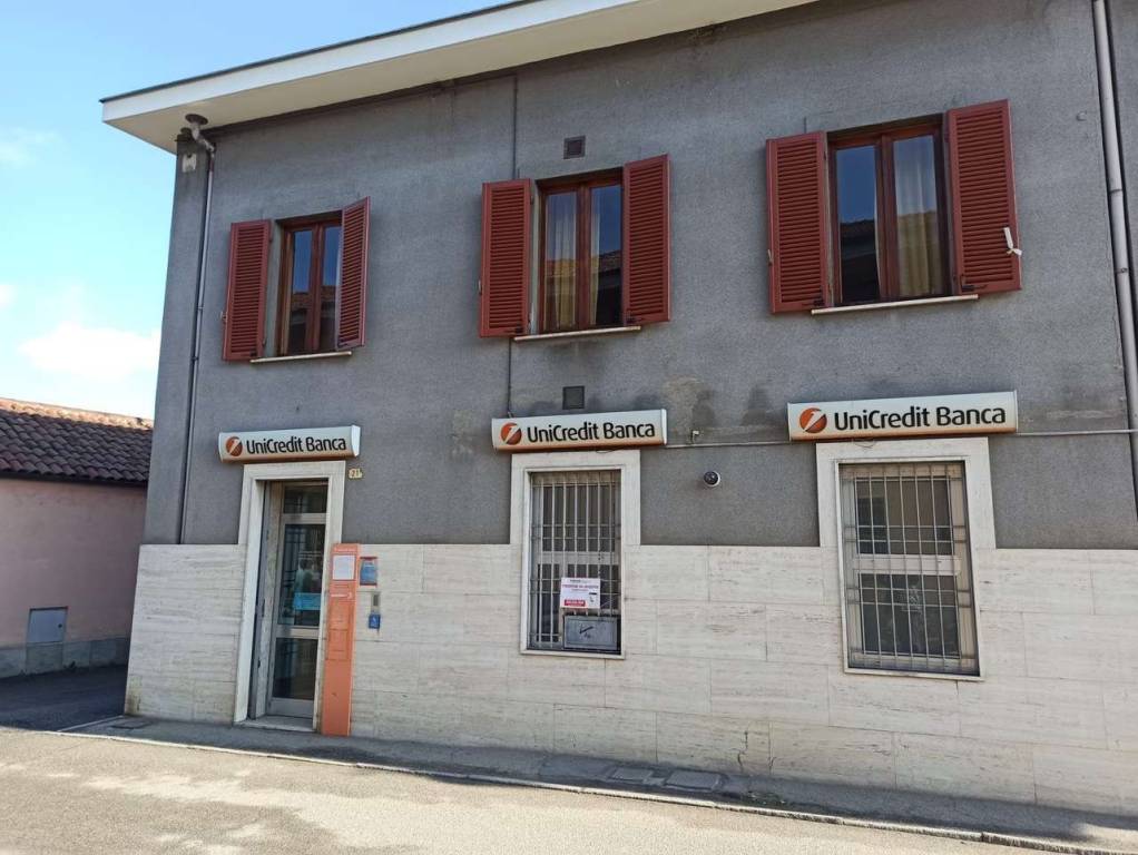 Filiale Bancaria in vendita a Pancalieri via Trento Trieste