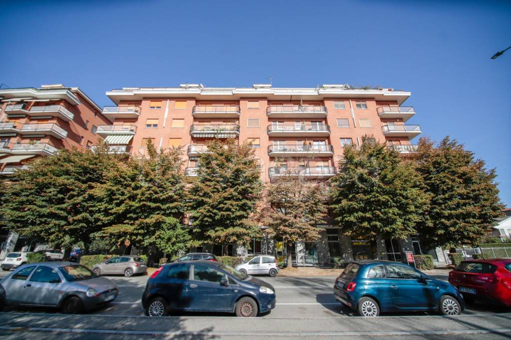 Appartamento in vendita a Settimo Torinese via Raffaello Sanzio, 27