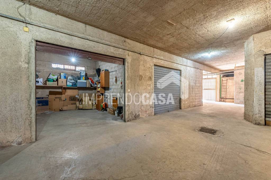 Garage in vendita a Palermo via Galletti, 275