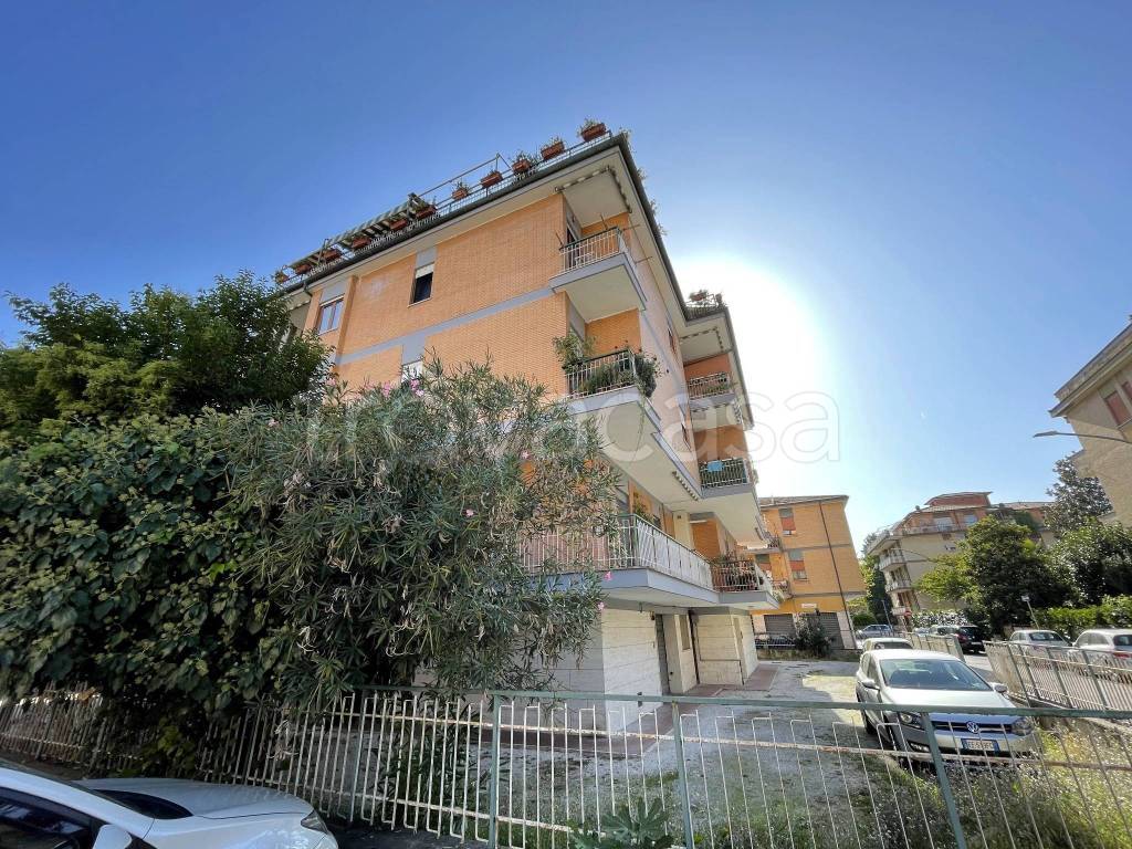 Appartamento in vendita a Rieti via delle Rose, 6