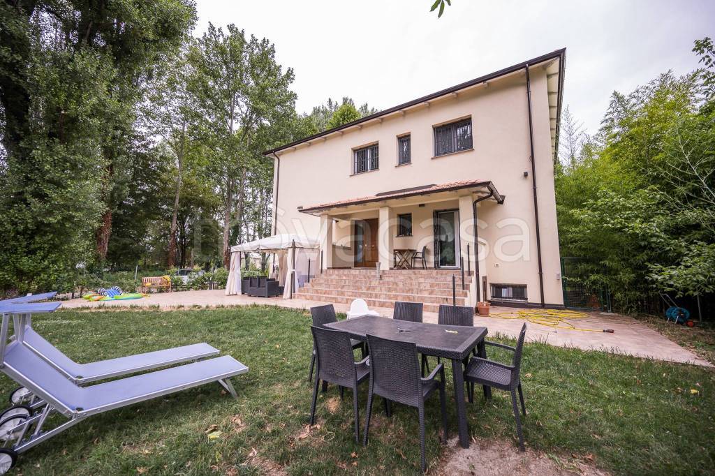 Villa in vendita a Valsamoggia via Cassoletta