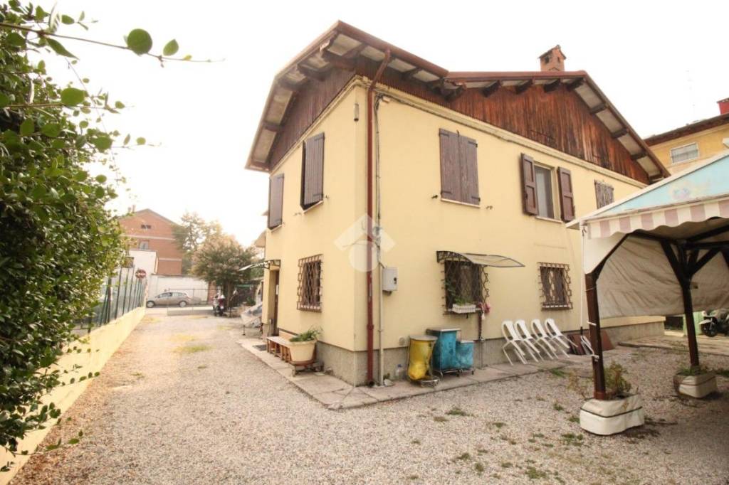 Villa in vendita a Spilamberto via Vignolese, 61