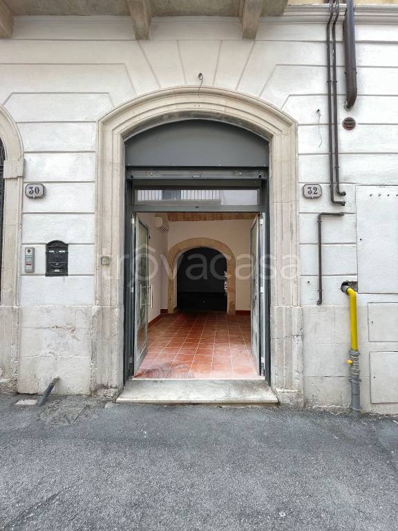 Negozio in in affitto da privato a L'Aquila via Tre Marie