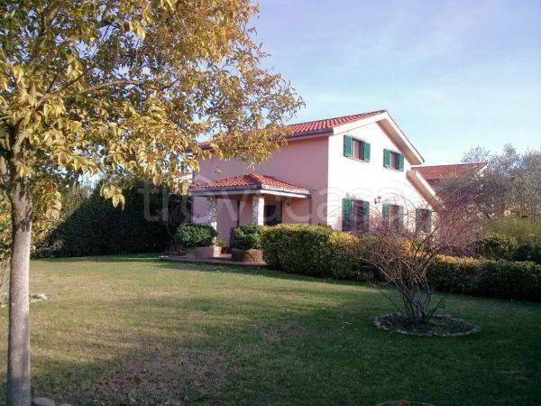 Villa in vendita a Fiano Romano via Genova