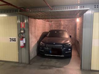 Garage in affitto a milano via gabriele rossetti