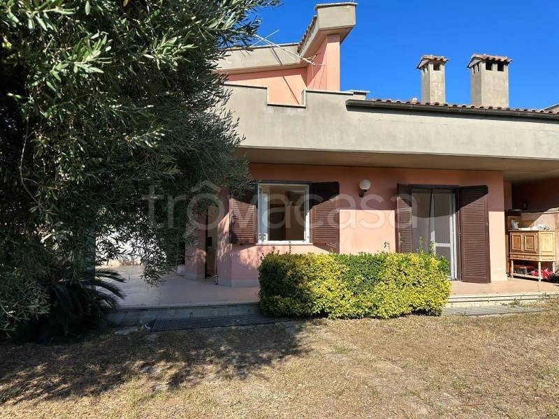 Villa in vendita ad Ardea via Tanaro