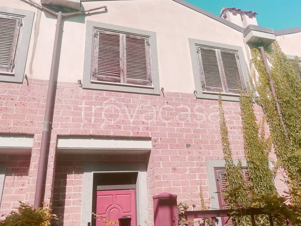 Villa a Schiera in vendita a Mazzano Romano via madonna delle grazie 70