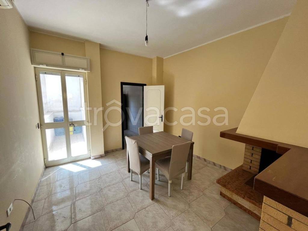 Appartamento in vendita a Maruggio via Vittorio Emanule, 51