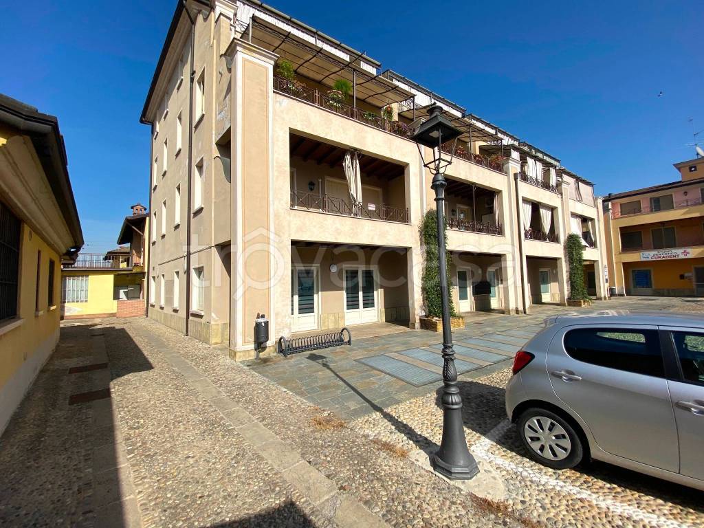 Appartamento in vendita a Fontanella via Giuseppe Garibaldi