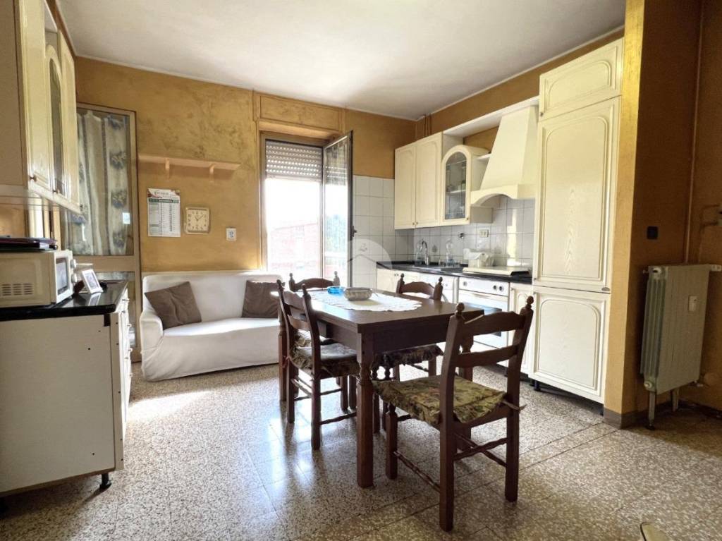 Appartamento in vendita ad Alpignano via Valdellatorre, 143