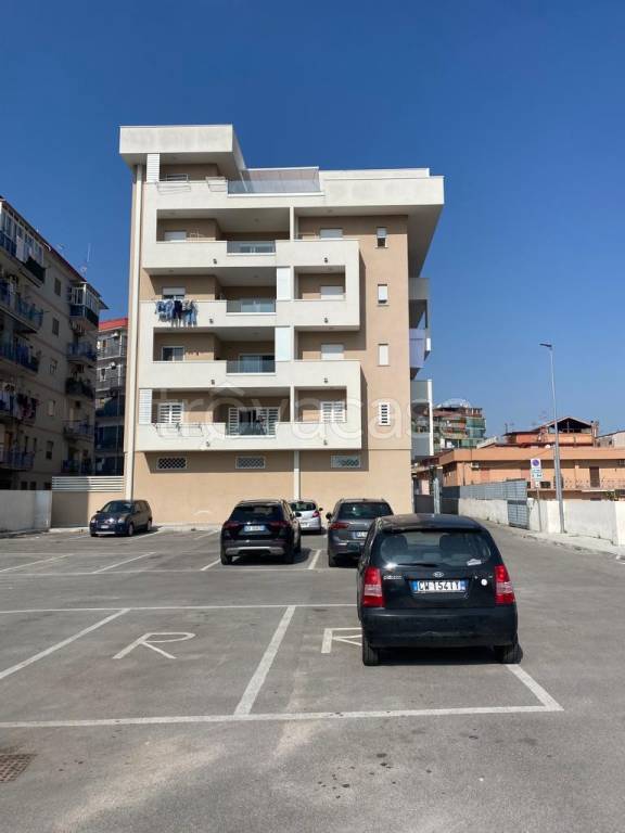 Appartamento in vendita a Casoria via Nazionale delle Puglie, 244