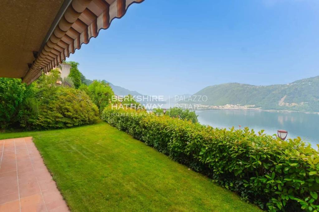 Villa in vendita a Campione d'Italia via Cavernago