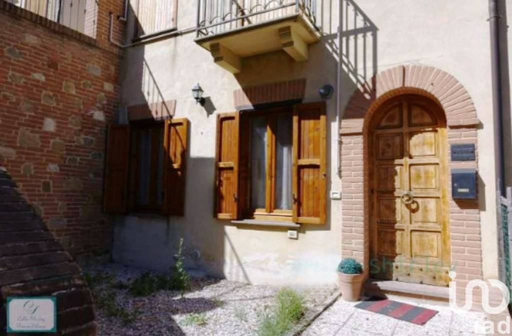 Appartamento in vendita a Montefortino frazione Montazzolino, 1