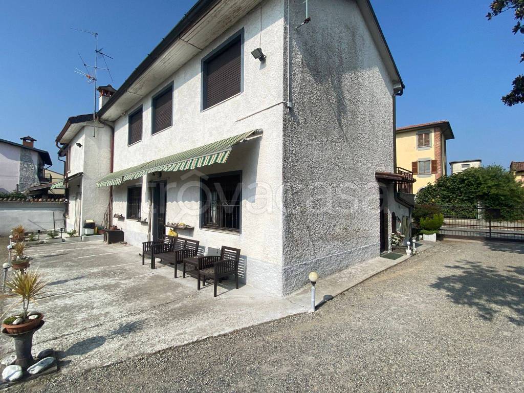 Villa in vendita a San Colombano al Lambro via dalcerri-tosi, 40/42