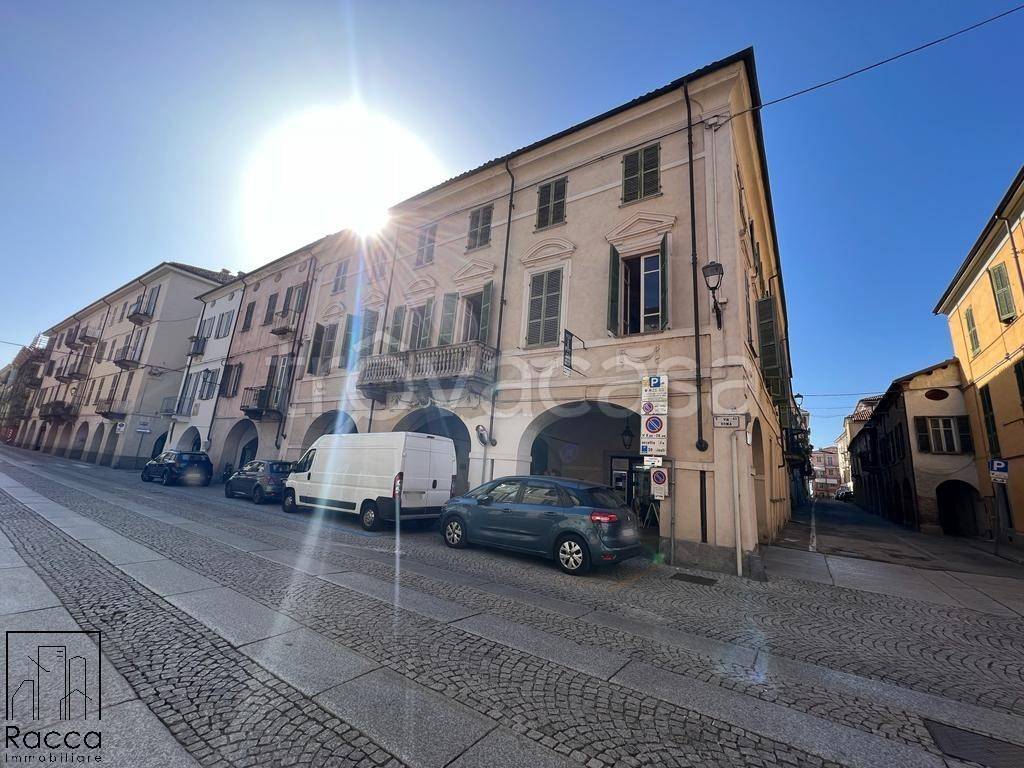 Appartamento in vendita a Fossano via Roma