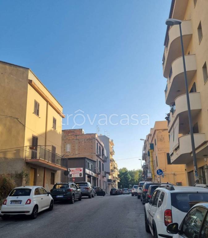 Appartamento in vendita a Reggio di Calabria via Francesco Baracca