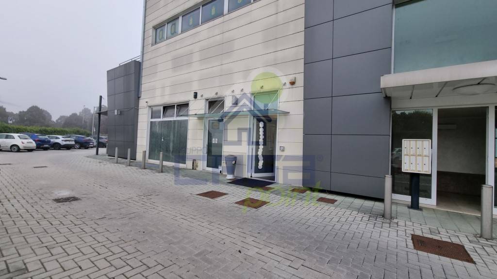 Centro Estetico/Solarium/Benessere in vendita a Codogno via ferrari