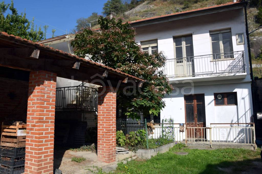 Casa Indipendente in vendita a Borgone Susa vicolo Parrocchiale