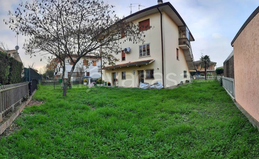 Villa Bifamiliare in vendita a Ostellato via Giuseppe Di Vittorio