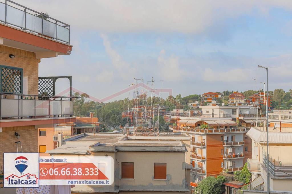 Appartamento in vendita a Roma via Francesco Tamagno, 39