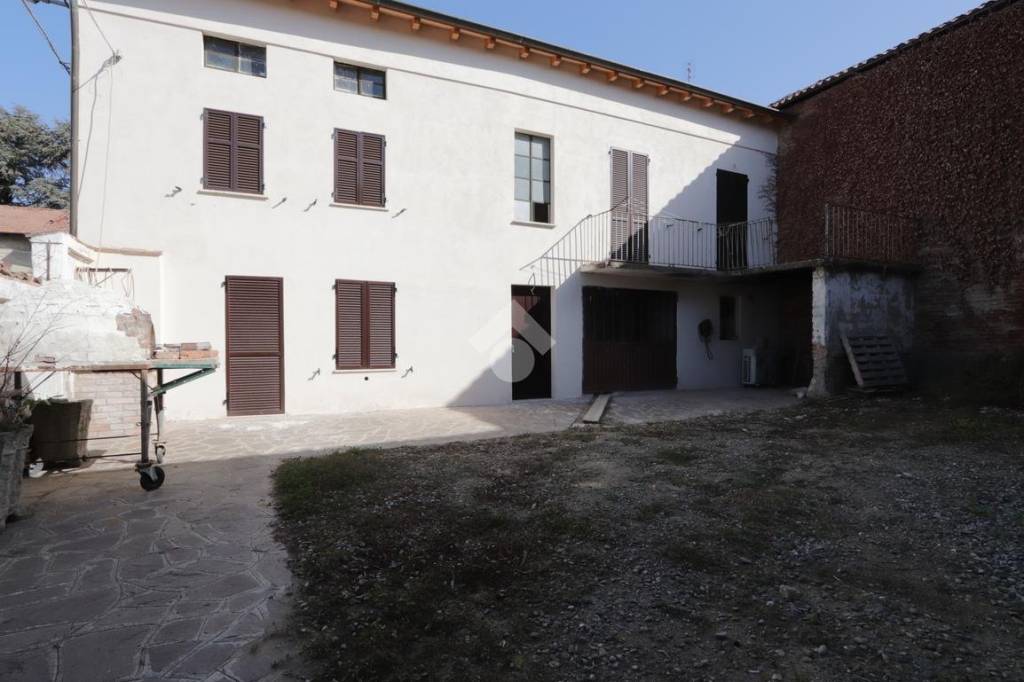 Casa Indipendente in vendita a Castelspina via Giacomo Matteotti, 24